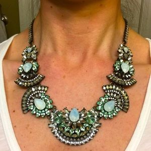 Statement necklace “Frank Bib” by Baublebar